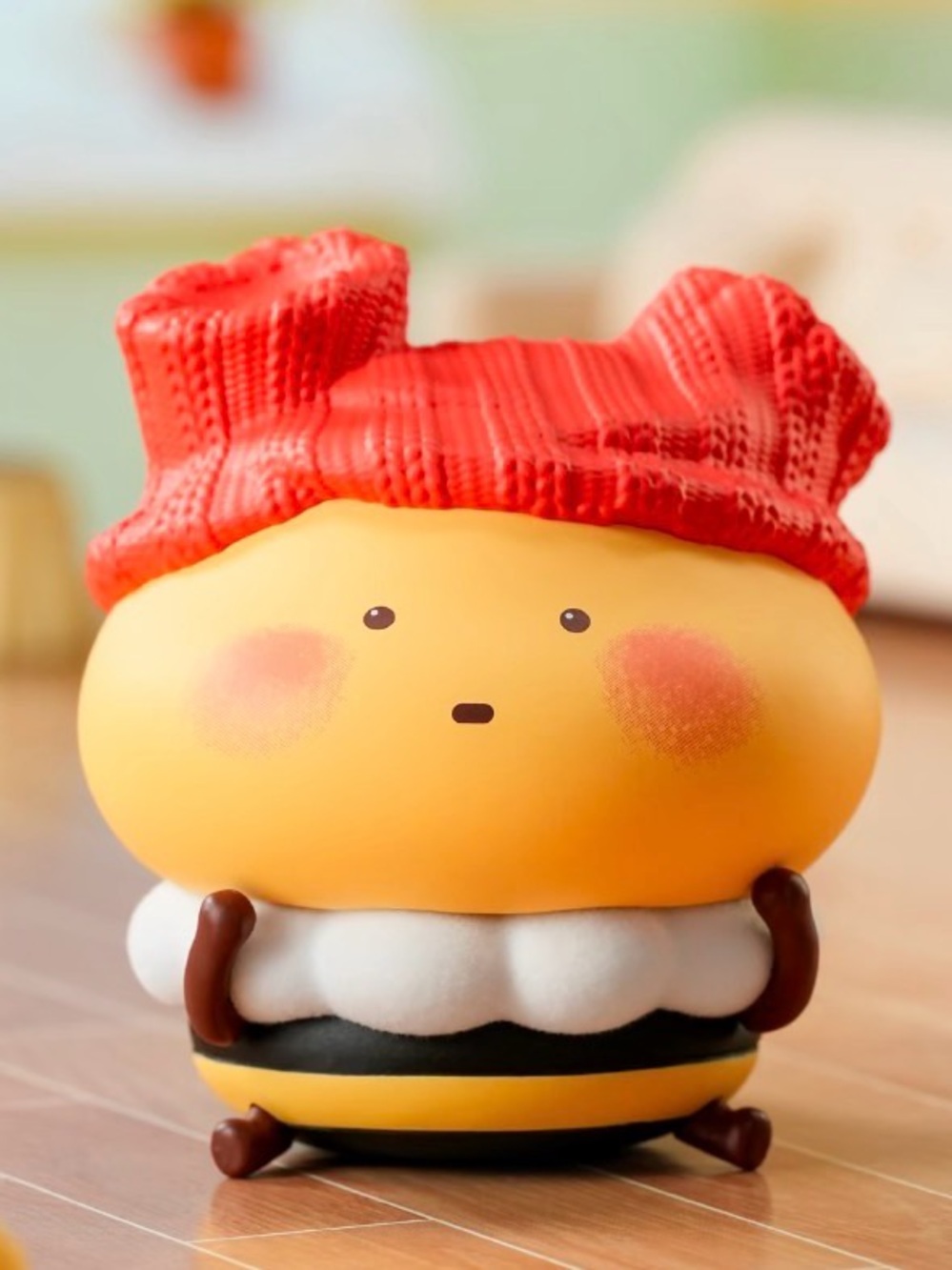 Little Bee Mimi Series Blind Box - “Big Head”
